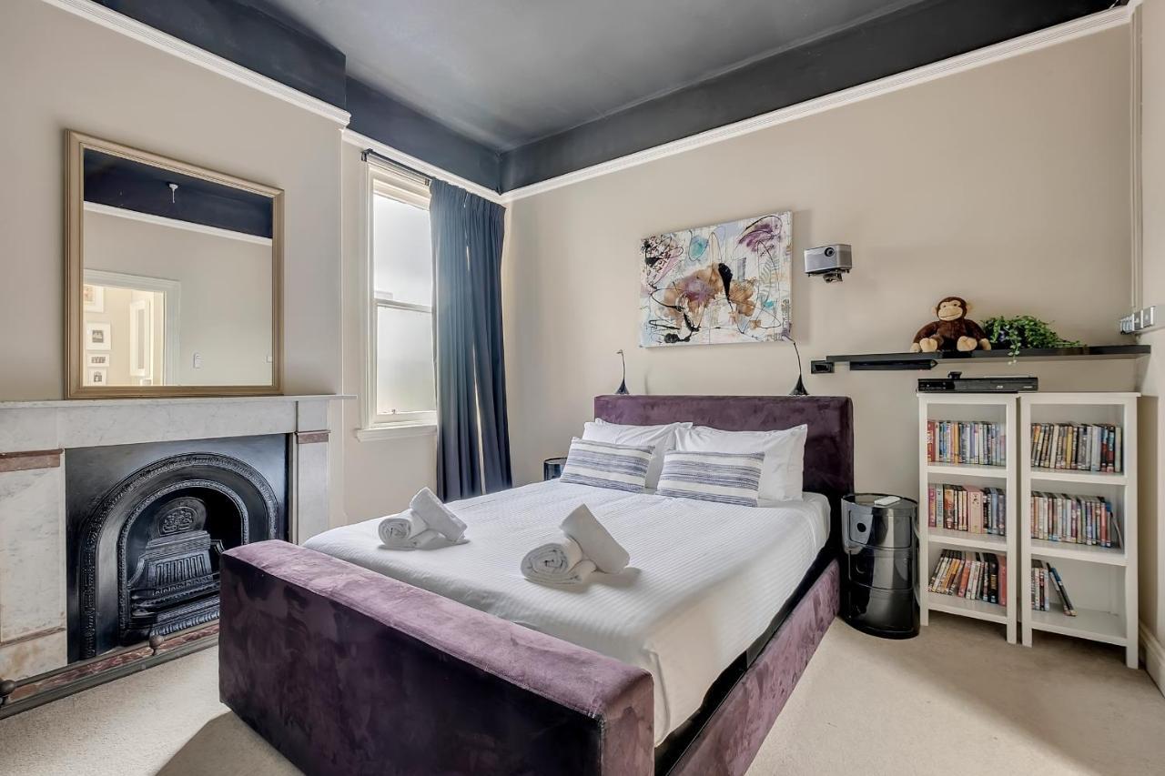 Mesmerising 3 Bedroom Home - Cinema Room & Spa Bath Sydney Exterior photo